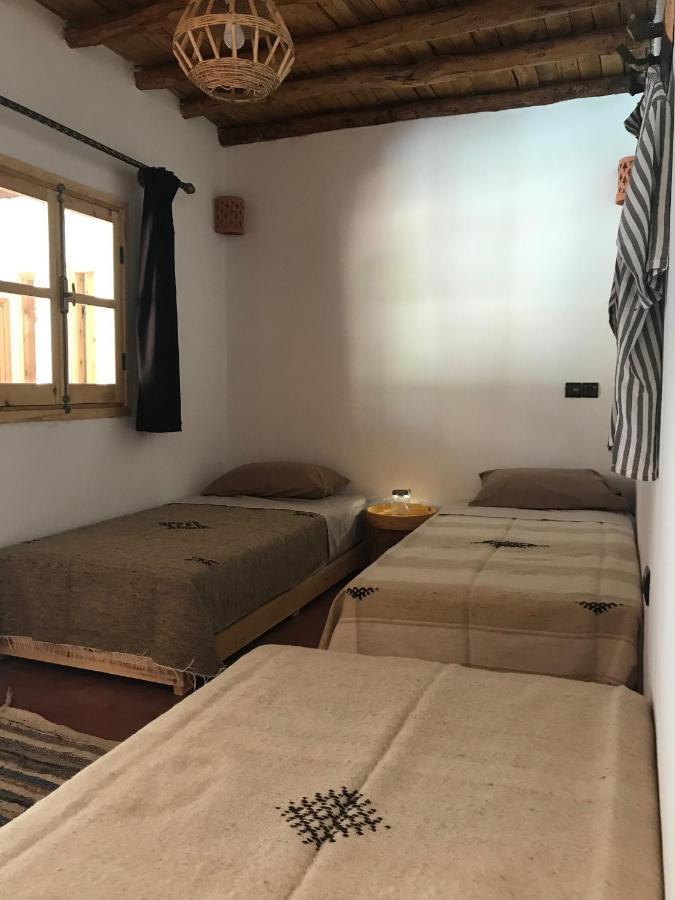 לינה וארוחת בוקר Asgaour Amlougui House מראה חיצוני תמונה